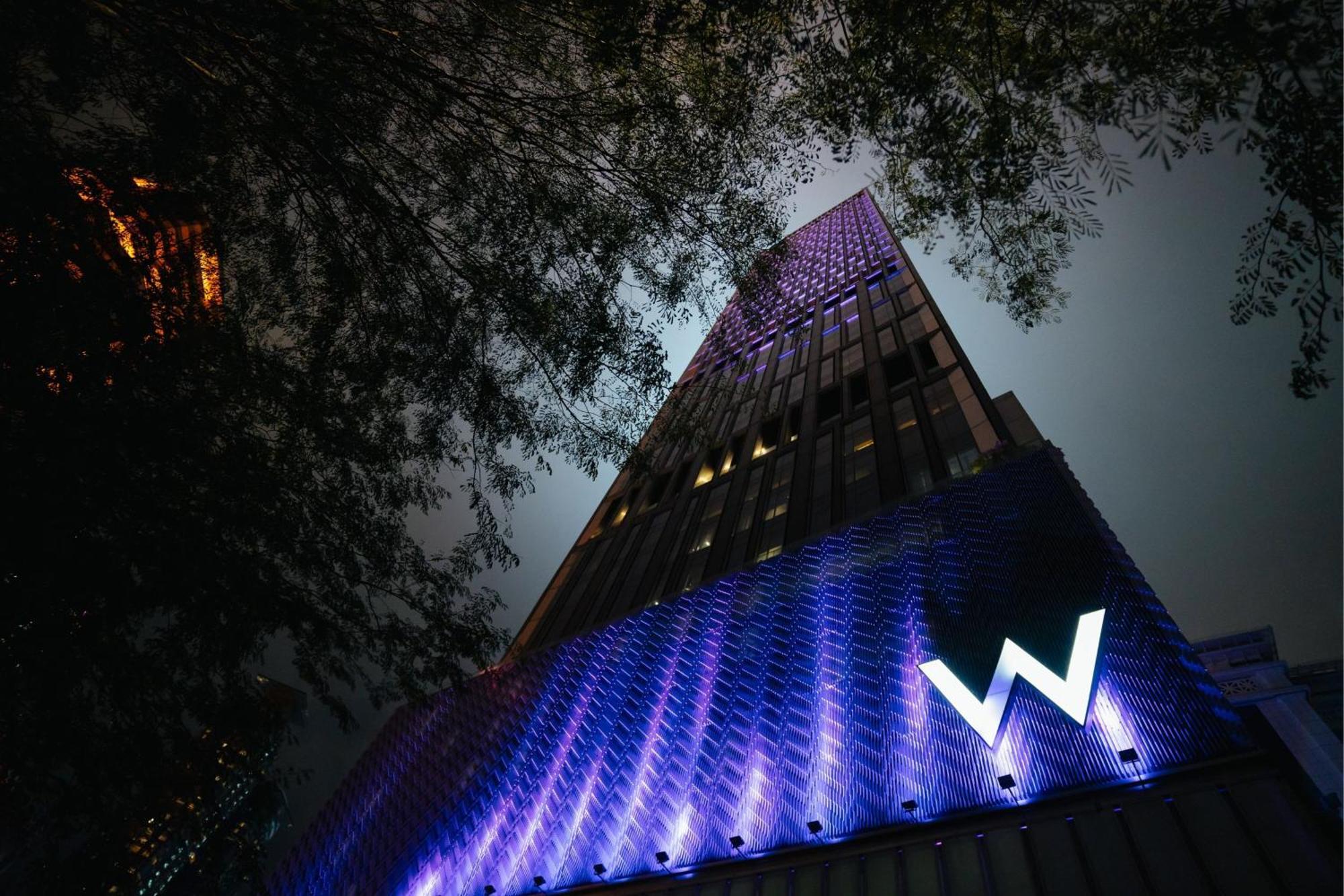 W Kuala Lumpur Hotel Exterior photo