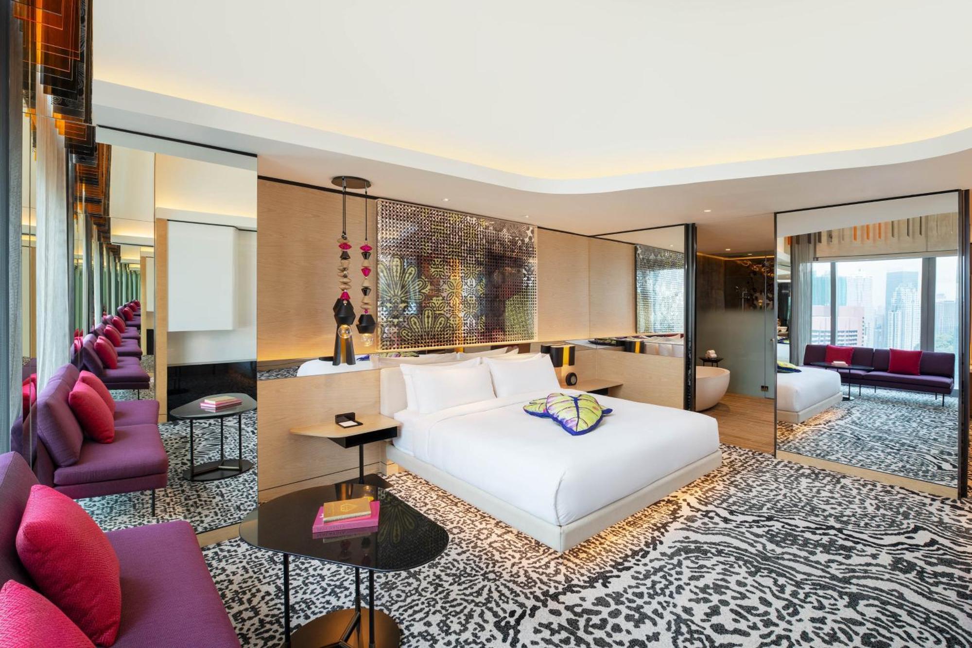 W Kuala Lumpur Hotel Exterior photo
